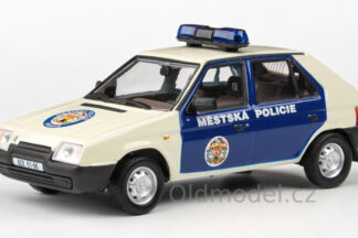 Škoda Favorit 136L (1988) 1:43 - Městská Policie Praha