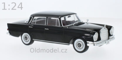 Model autíčka Mercedes 220 (W111), 1959, černý, 1:24, WB124210, kovové modely aut Mercedes, Oldmodel.cz