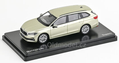 Modely autíček Škoda Superb IV Combi (2023) 1:43, Žlutá Ice Tea Metalíza - 143AB-047YR, kovové modely aut Škoda, Oldmodel.cz