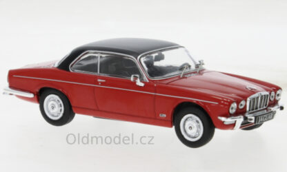 Modely autíček Jaguar XJ12 C, 1976, 1:43, IXO, červený/černý, 1:43 - IXOCLC486N.22, kovové modely aut Jaguar od Oldmodel.cz.