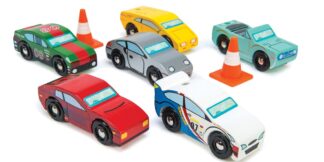 Le Toy Van Set autíček Montecarlo Sports