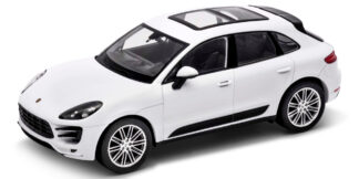 Welly Porsche Macan Turbo 1:24 bílé