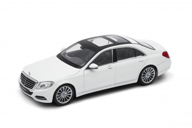Welly Mercedes-Benz S-Class model 1:24 bílý - poškozený obal