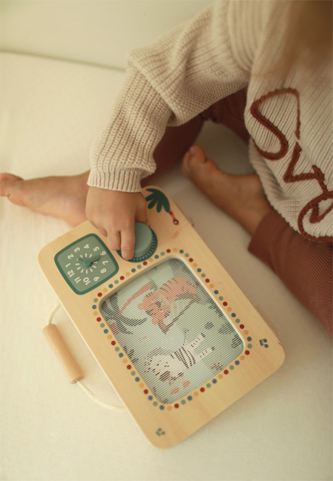 small foot Dřevěná televizní hudební skříňka Safari - Obrázek 4