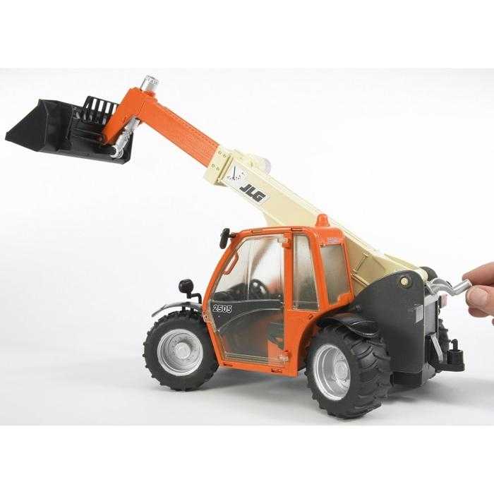 Bruder Manipulátor JLG 2505 - Obrázek 2
