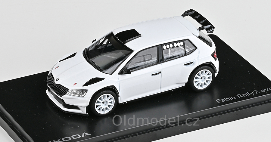Modely autíček Model autíčka Škoda Fabia III FL Rally2 Evo (2019) 1:43 - Asfaltová kola zákaznická, 143XAB-606E2, kovové modely závodních aut Škoda, Oldmodel.cz