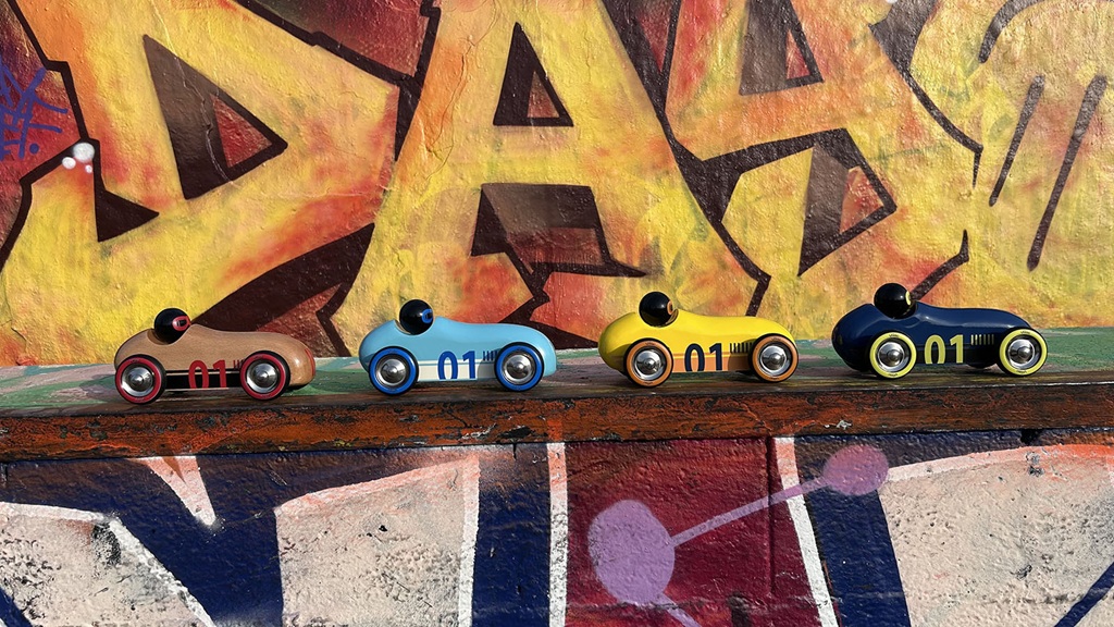 Vilac Dřevěné auto Old Sport Compet přírodní - Obrázek 2