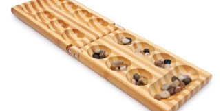 small foot Dřevěné hry Kalaha